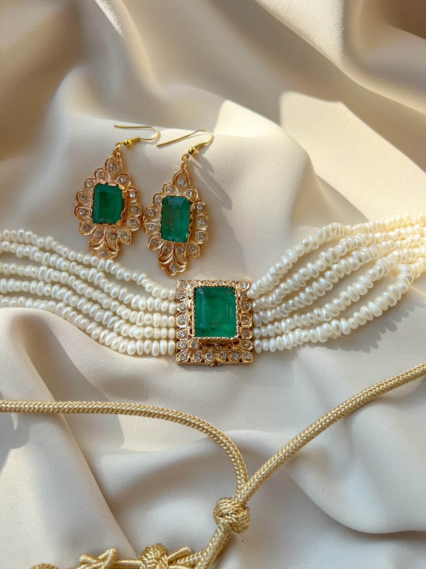 Set Sea green